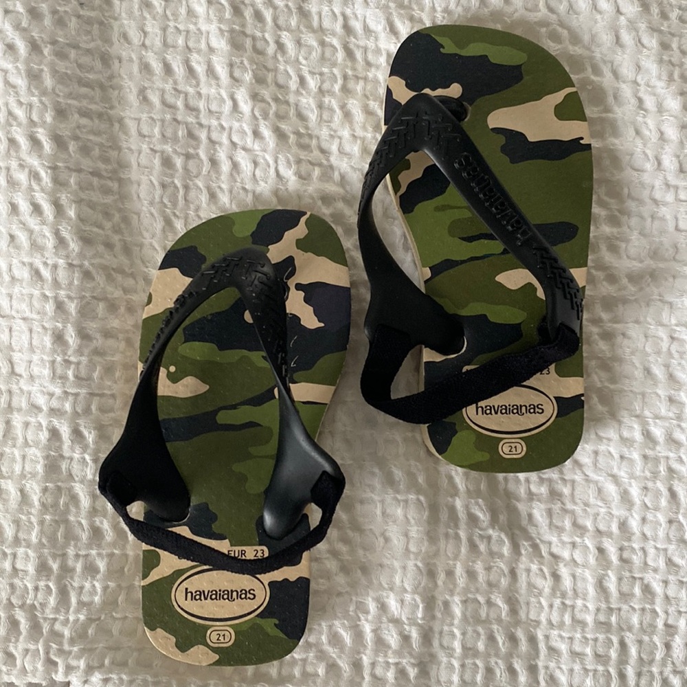 Camo havaianas